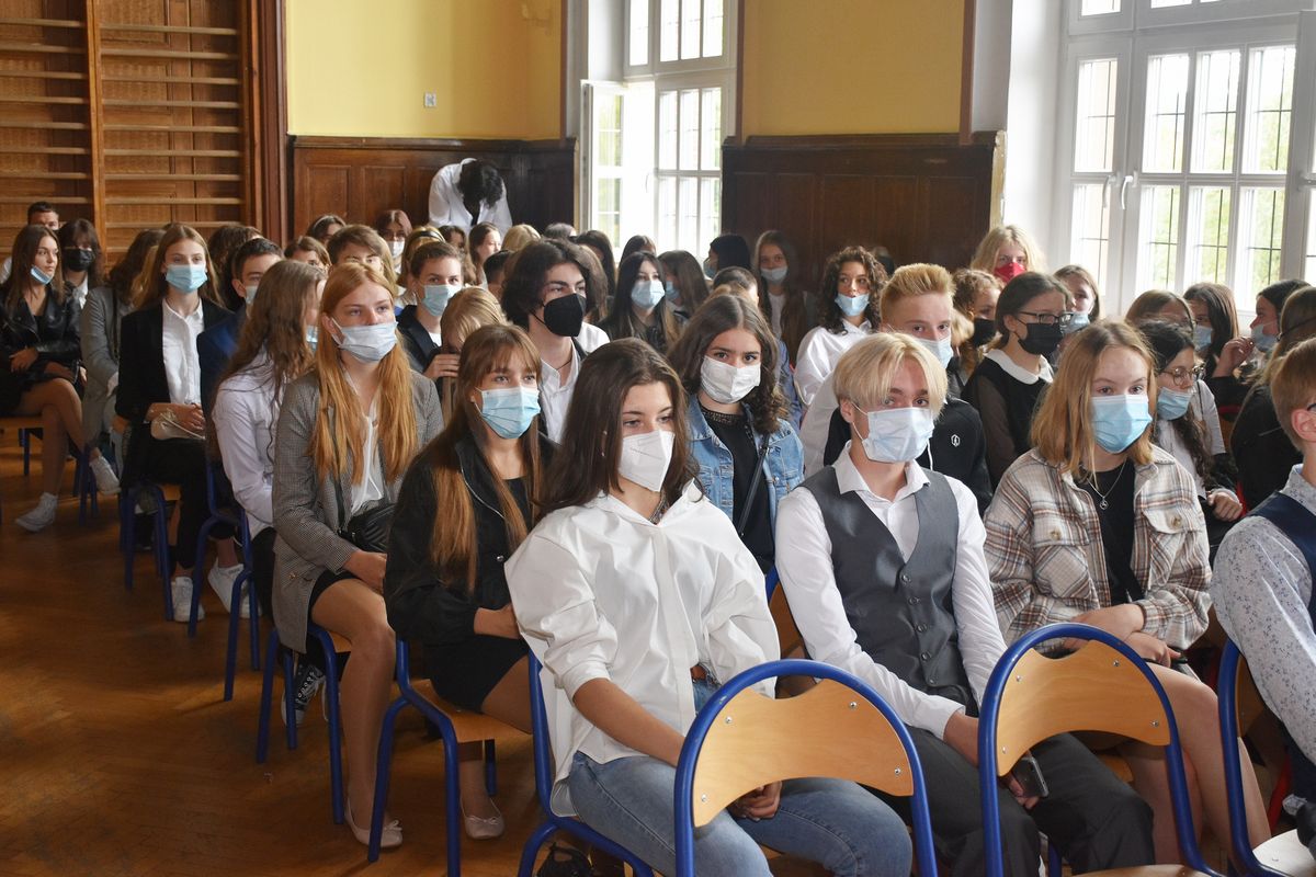 Rozpoczęcie roku szkolnego 
w&nbsp;I&nbsp;Liceum w&nbsp;Lęborku (fot.K.Poziemski)