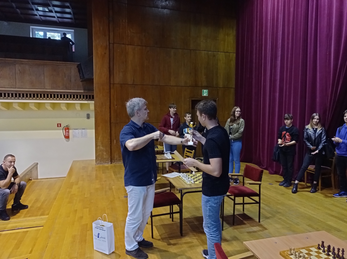 zdjęcie - Mistrzostwa Powiatu
w&nbsp;szachach drużynowych 2021