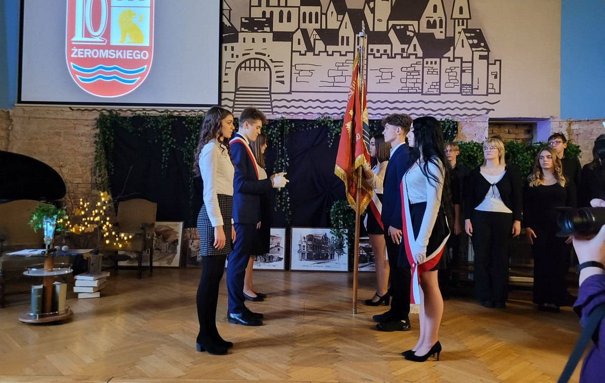 Dzisiaj obchodziliśmy Święto Patrona naszej Szkoły- Stefana Żeromskiego.