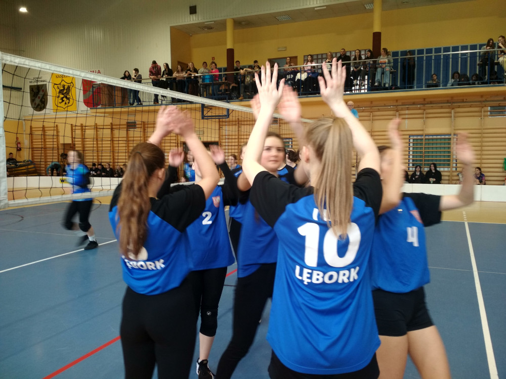 Złoto i półfinał Mistrzostw Województwa