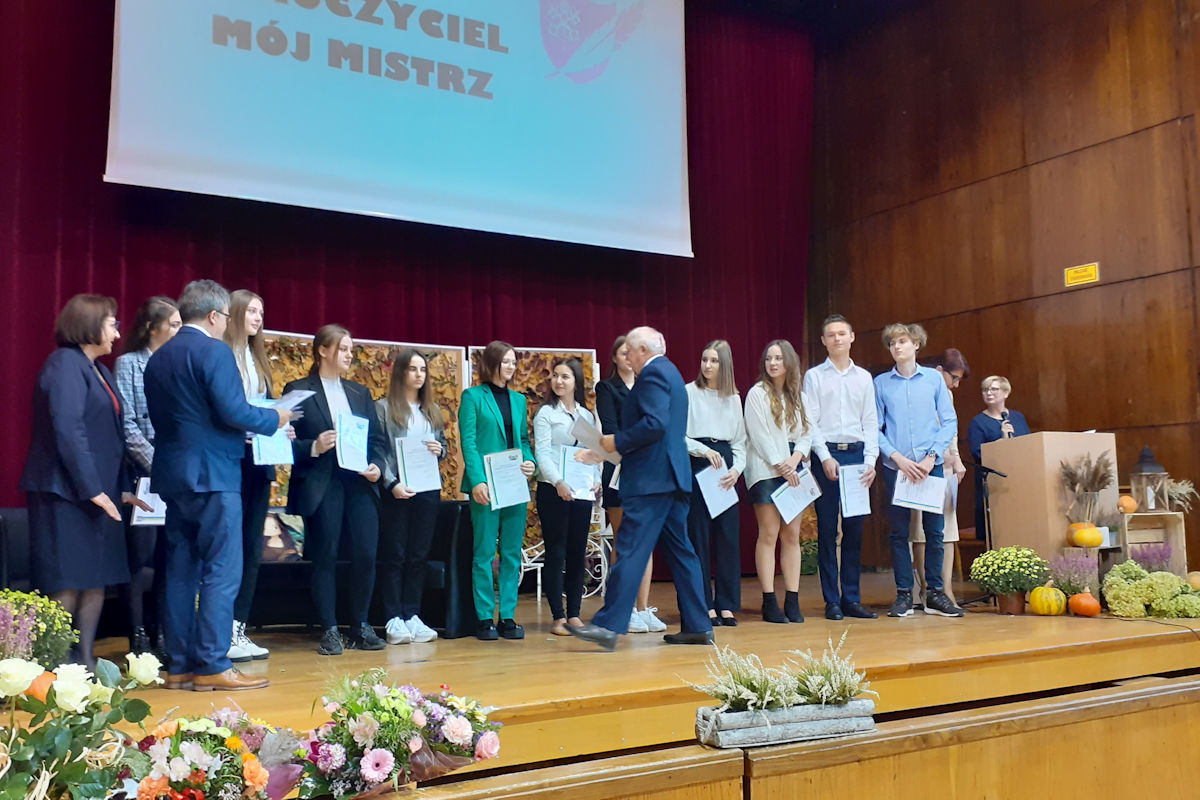 Stypendia Starosty z okazji DEN