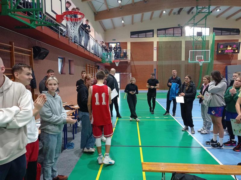 Półfinały Wojewódzkiej Licealiady w koszykówce 3x3