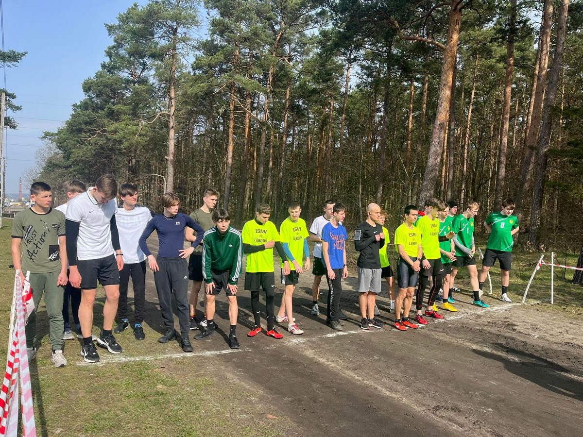 Powiatowe Drużynowe Biegi Przełajowe dziewcząt i chłopców