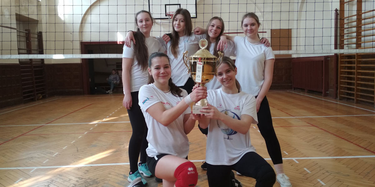 Mistrzostwa Szkoły w piłce siatkowej dziewcząt