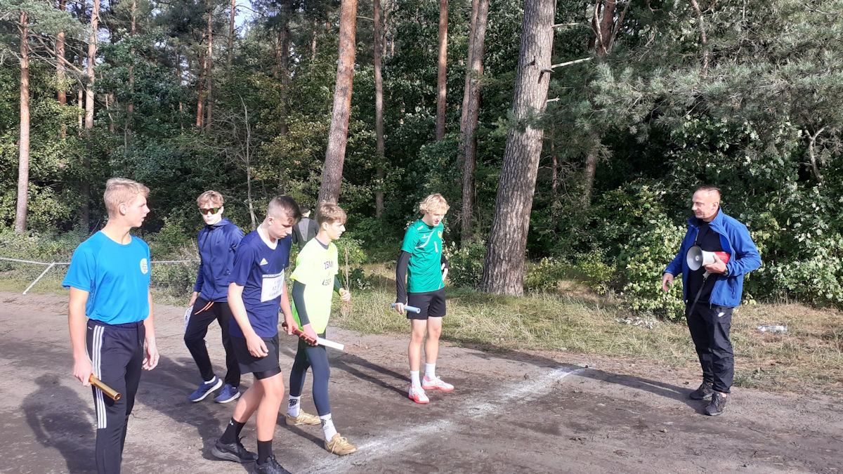 Sztafetowe Biegi Przelajowe - Licealiada Powiatowa 2023/24