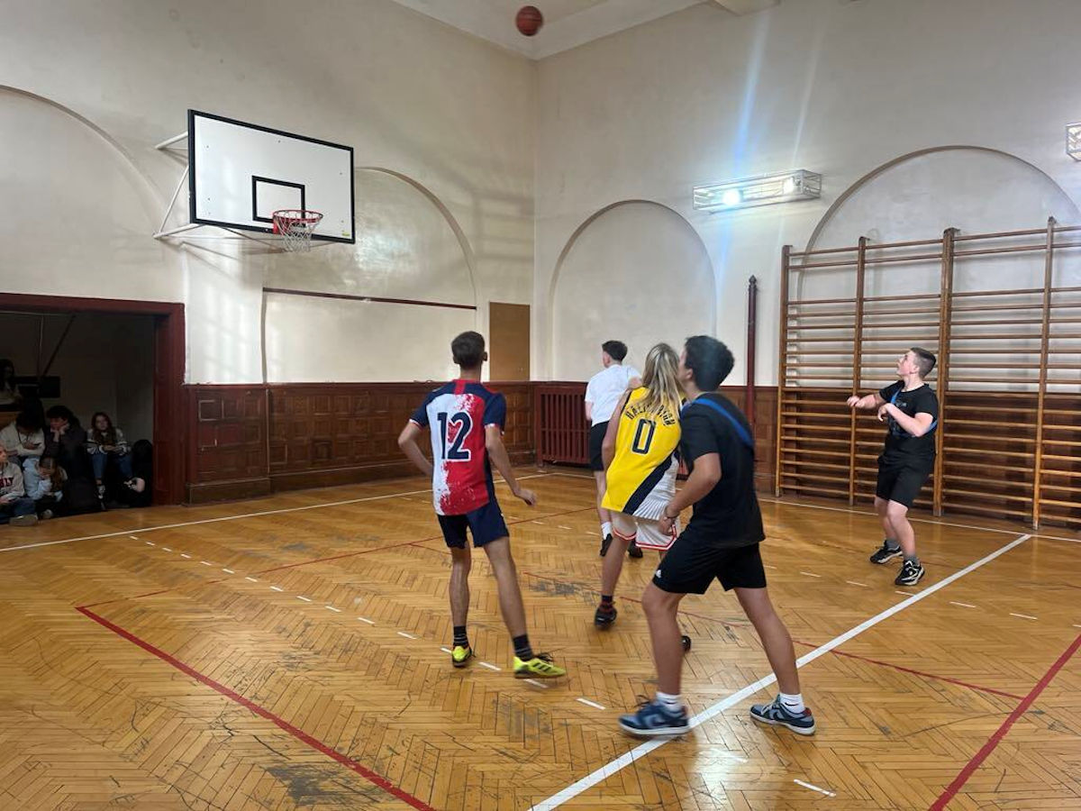 Szkolny Turniej koszykarskich trójek 2024 zakończony